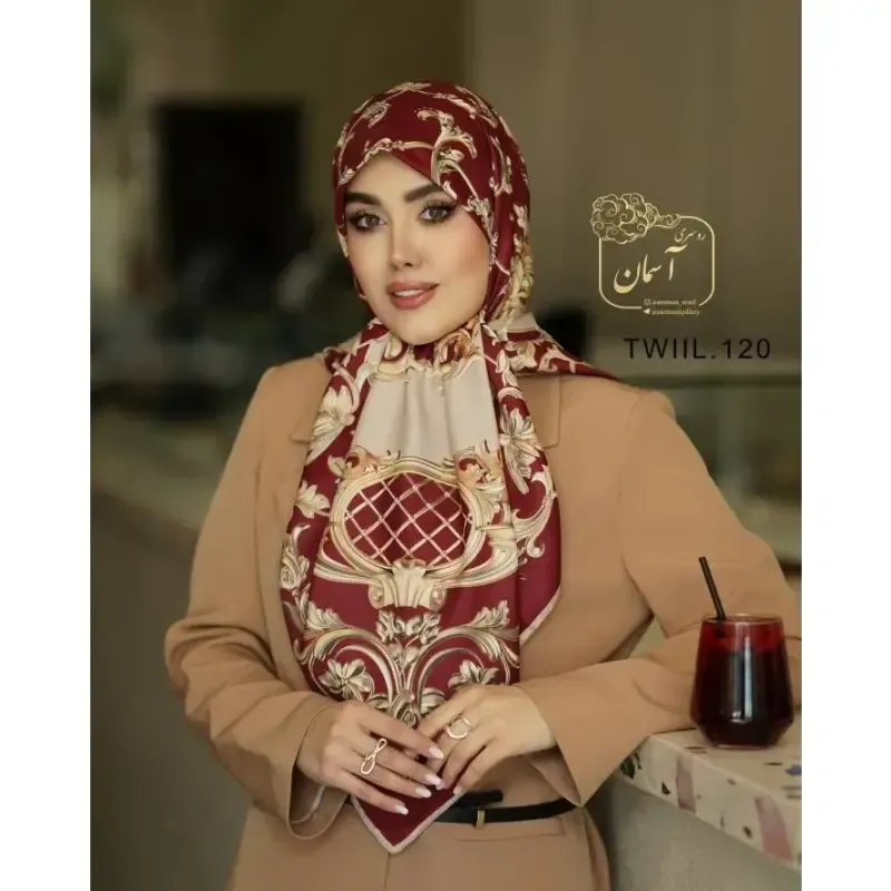 روسری ساتن ابریشم طرح رزیتا قواره 140 دور دوخت مجلسی